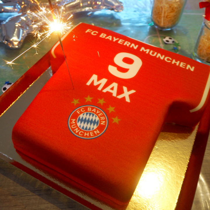 FC Bayern München Trikot-Torte