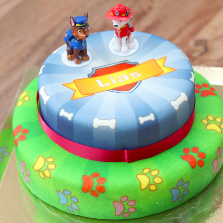 Chase und Marshall aus PAW Patrol® auf zweistöckiger Hundehelden-Torte