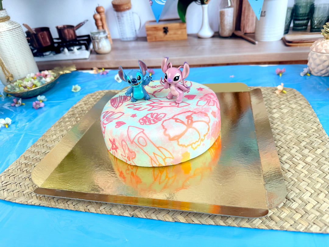 Angel & Stitch® auf tropischer Deluxe-Torte