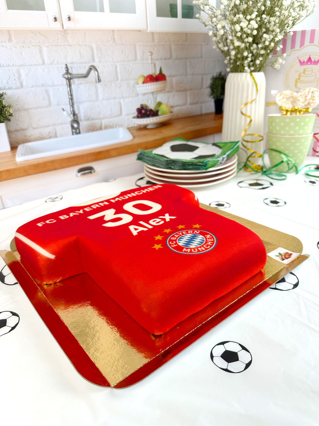 FC Bayern München Trikot-Torte