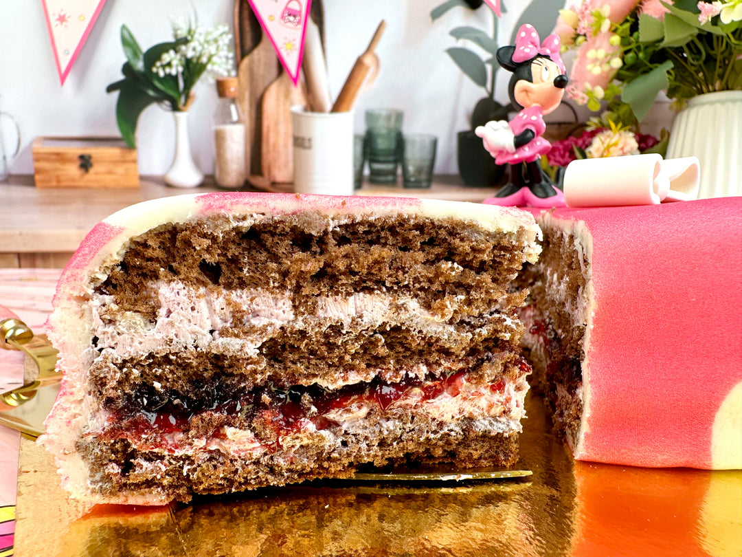 Minnie® Maus auf Punkte-Torte mit Band