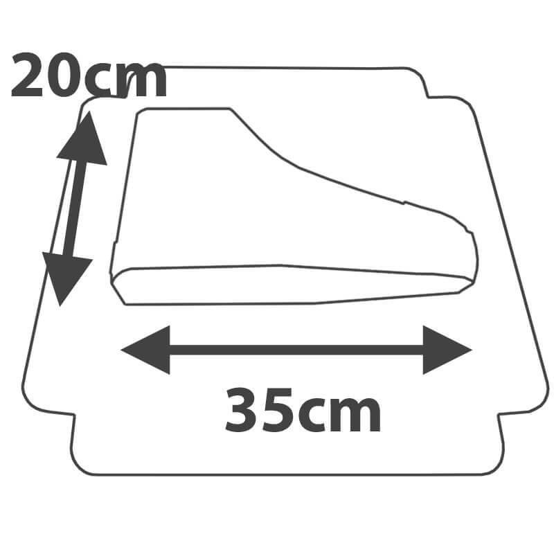 Weiße Sneaker-Torte