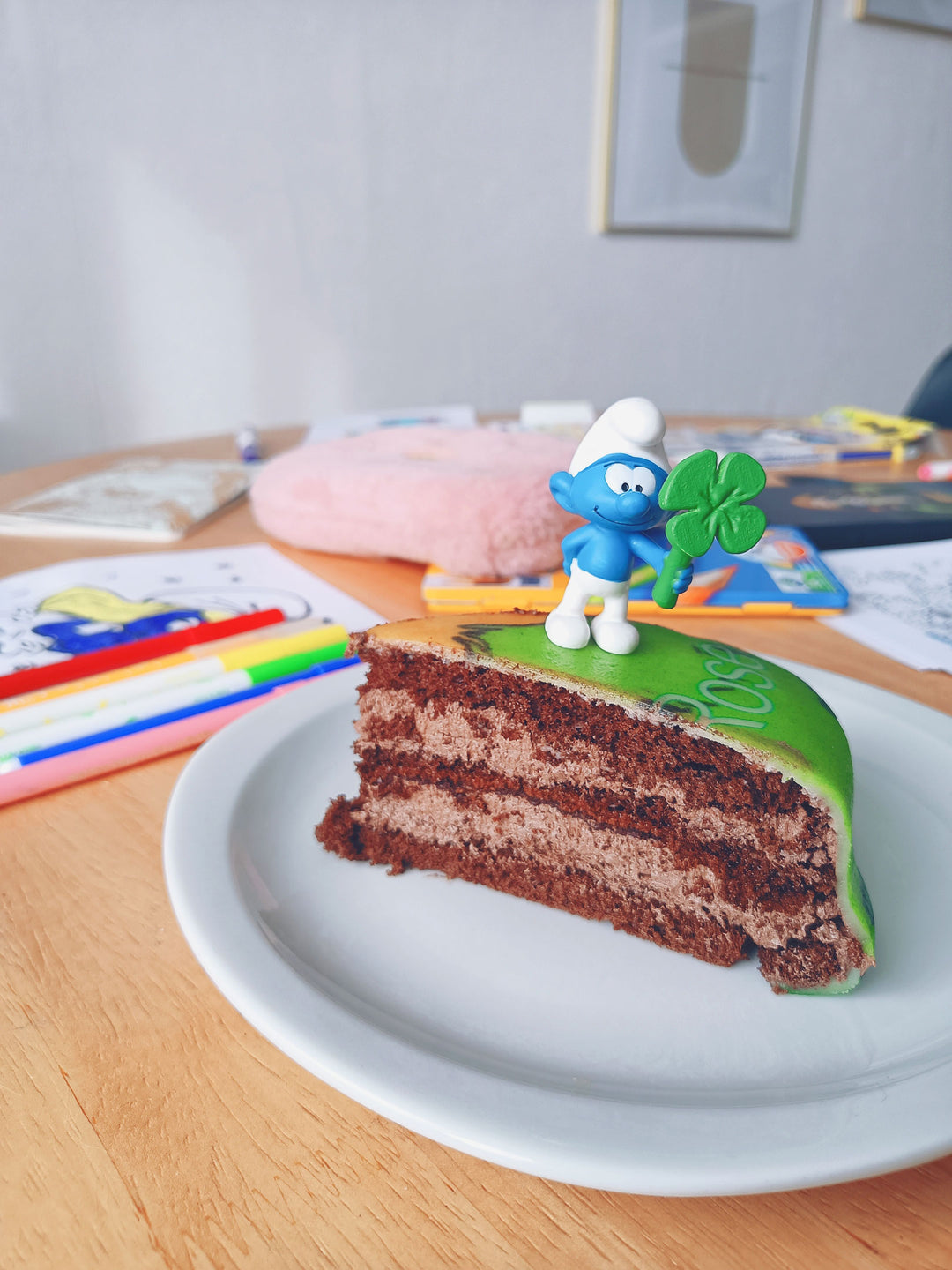 Schlumpf® auf Torte