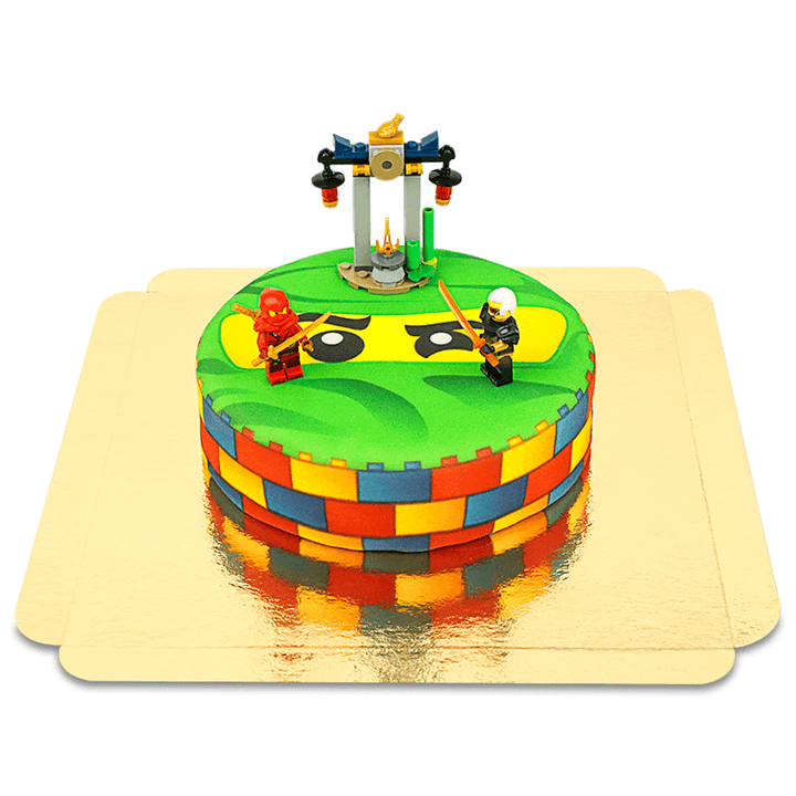 Lego® Ninjago® auf Ninja-Torte