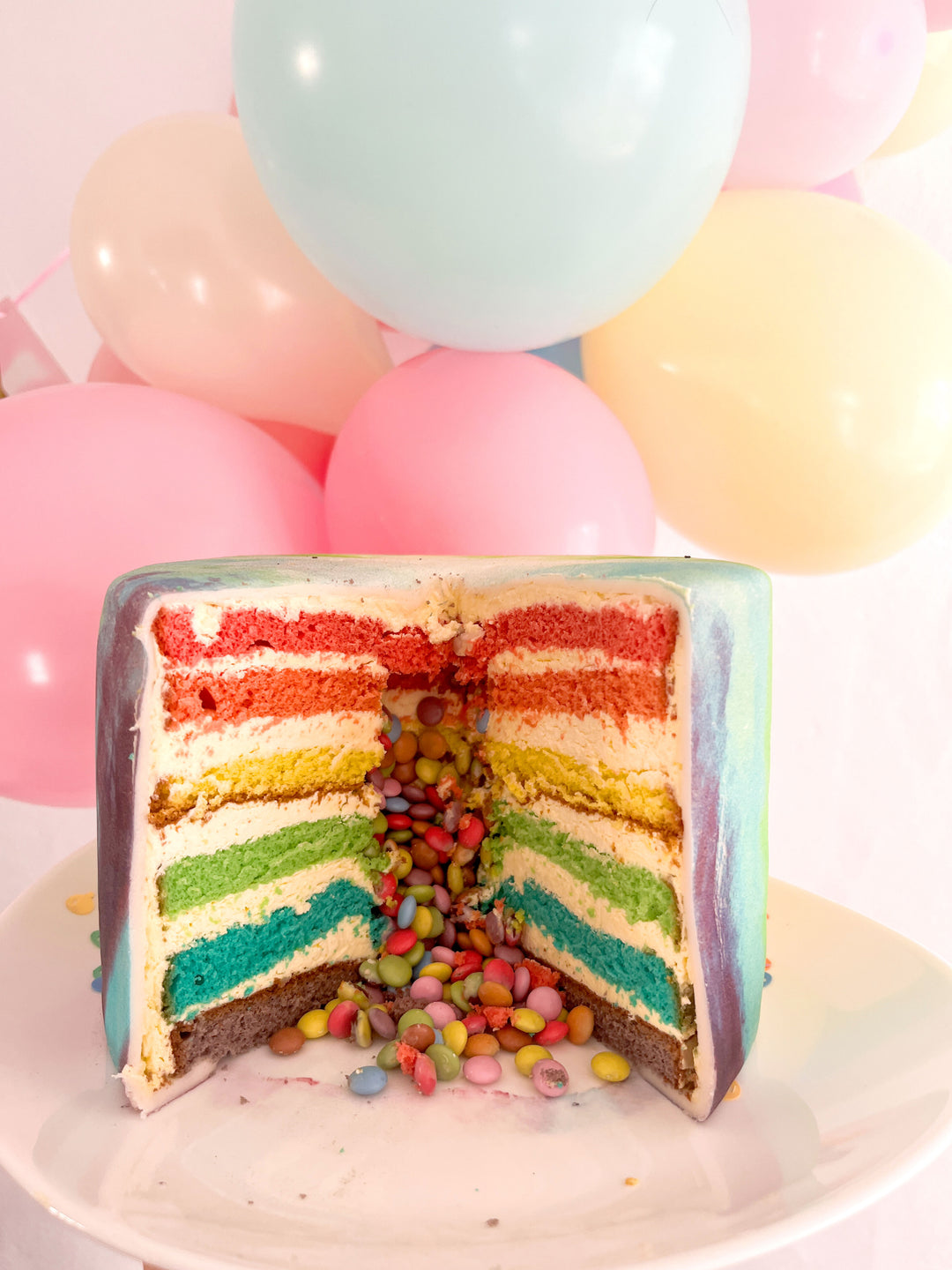 Rainbow Pride-Torte