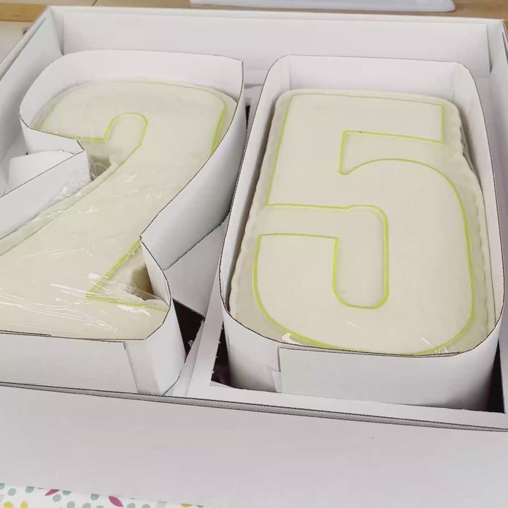 Doppelte Zahlen-Torten, verschiedene Farben