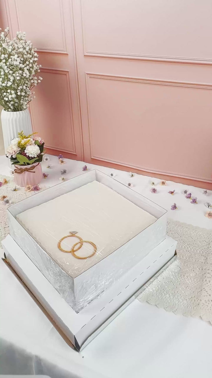 Eckige Deluxe Hochzeitstorte